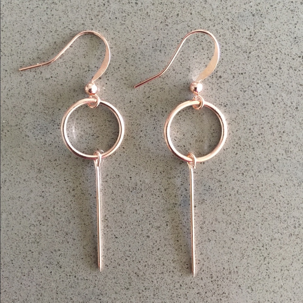 ✨ROSEY GOLD CIRCLE HOOP + DROP EARRINGS✨ Rhapsody